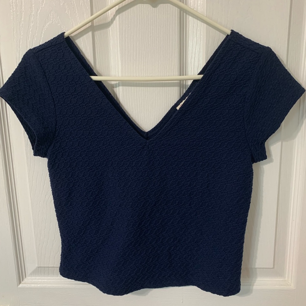 Navy Blue V Neck Front/Back Textured Cropped Tee